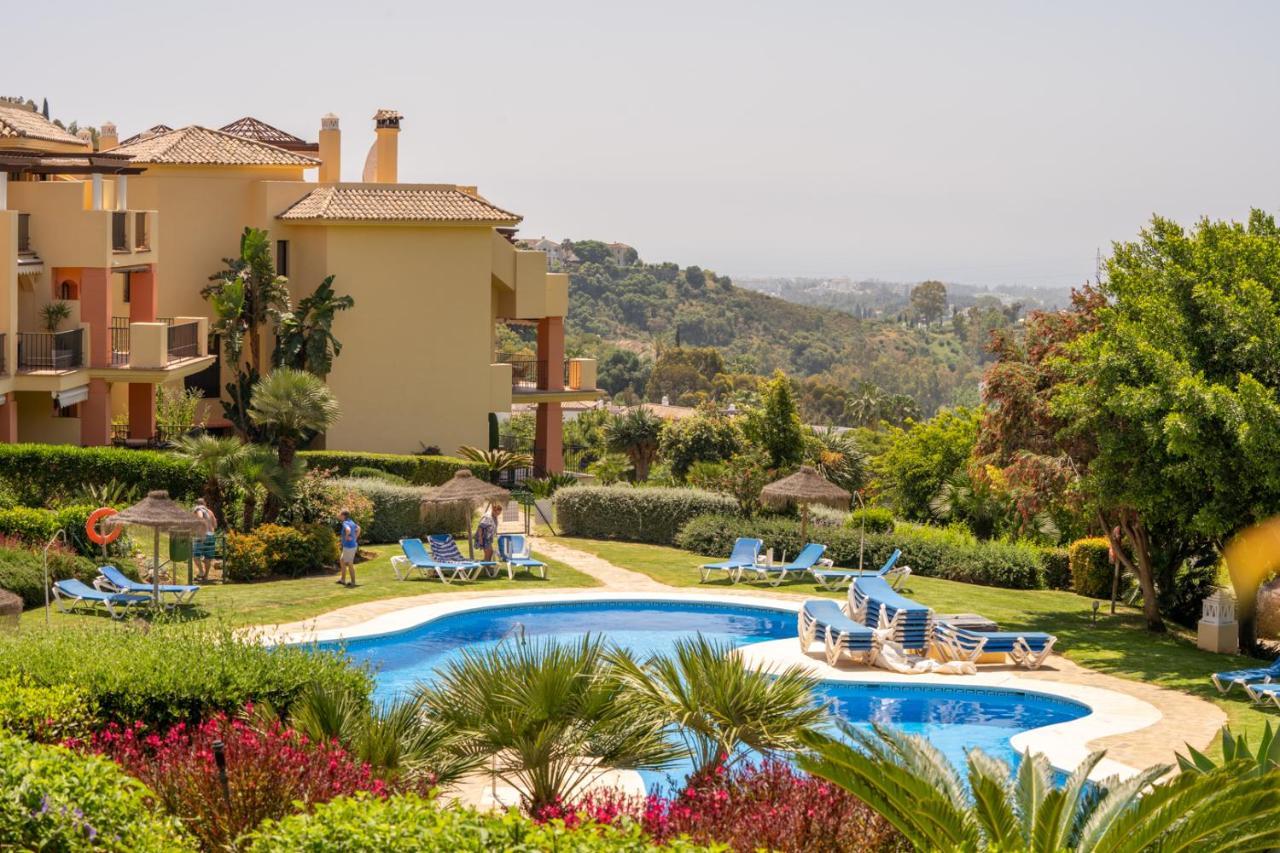 Los Arqueros Golf Apartments Benahavís Exterior foto